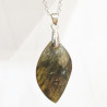 Pendentif Labradorite Pierre Roulée 4 cm " Plume" sur Chaîne Acier Inox  40 + 6 cm