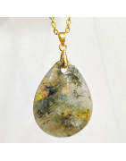 Pendentif Labradorite Grise Reflets Or Goutte 3 cm avec Chaîne Plaquée or 45 cm