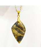 Pendentif Labradorite Pointe de Silex 4 cm avec Chaîne Plaquée Or 45 cm