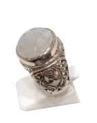 Bague Pierre de Lune Ronde Facetté Argent 925 Type Chevalière Taille 54