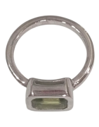 Bague Péridot Rectangulaire Facetté Argent 925 Taille 53