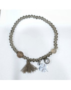 Bracelet Swarovski Fumé Perles de 4mm avec Breloque Trèfle