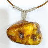 Pendentif Ambre Baltique Brute Polie 5X3.5 cm sur Cordon Réglable