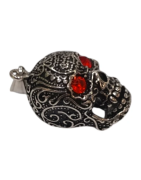 Pendentif Swarovski Rouge Tête de Mort Acier Inox Ciselé