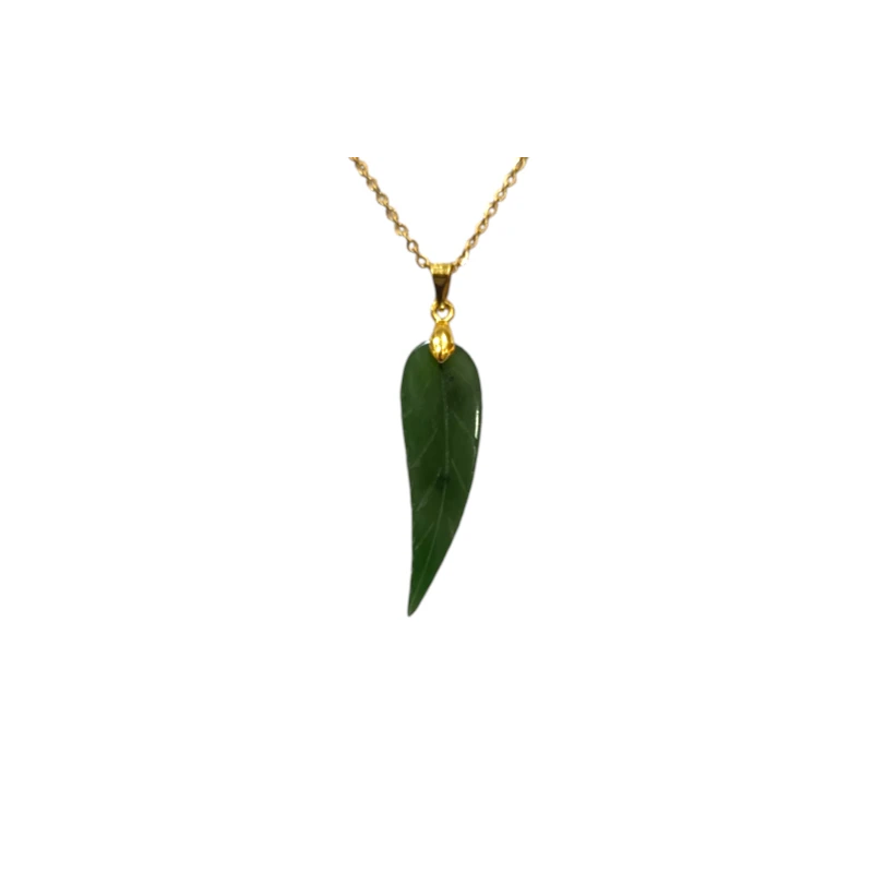 Pendentif Jade Néphrite Feuille Ciselé avec Chaîne 40cm Plaqué Or