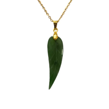 Pendentif Jade Néphrite Feuille Ciselé avec Chaîne 40cm Plaqué Or