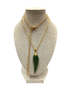 Pendentif Jade Néphrite Feuille Ciselé avec Chaîne 40cm Plaqué Or