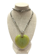 Pendentif Jade de Birmanie Cœur avec Chaîne 49cm Acier Inox