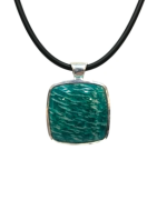 Pendentif Amazonite Zébré Carrée avec Cordon Caoutchouc Argent 925