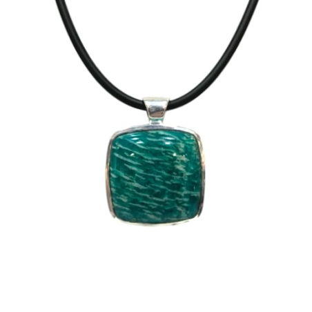 Pendentif Amazonite Zébré Carrée avec Cordon Caoutchouc Argent 925