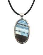 Pendentif Opale Bleue du Mexique Ovale avec Cordon Caoutchouc Argent 925