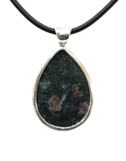 Pendentif Grenat de Boston Goutte avec Cordon Caoutchouc Argent 925