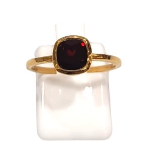 Bague Grenat Rouge Carré Facetté Argent 925 Plaqué Or Taille 55