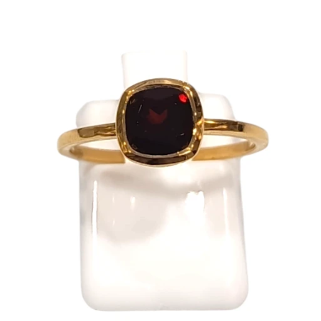 Bague Grenat Rouge Carré Facetté Argent 925 Plaqué Or Taille 55