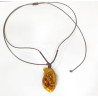 Pendentif Ambre Baltique Brute Polie 5X3.5 cm sur Cordon Réglable