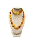 Collier Ambre Baltique Multicolore Losanges Fermoir à Vis 44 cm