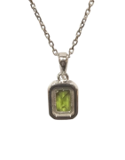 Pendentif Péridot Rectangulaire Facetté avec Chaîne 40+3cm Argent 925