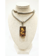 Pendentif Ambre Baltique Type Camé avec Rose Gravée et Chaîne Argent 925 50 cm