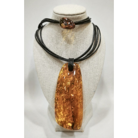 Pendentif Ambre Baltique Brut Roulé 7cm avec Cordon Cuir 5 Brins 48 cm
