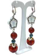 Boucles Nacre Fleur Perles Hématite Ambre Copal Acier Inoxydable