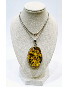Pendentif Ambre Vert avec Chaîne Argent 925