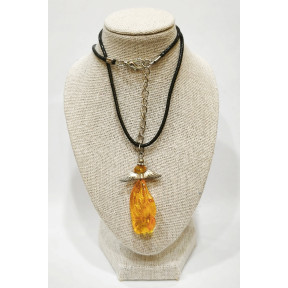 Pendentif Ambre Ange sur Cordon 42 cm + 5 cm