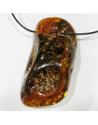 Pendentif Ambre Baltique Brute Polie 5X3.5 cm sur Cordon Réglable