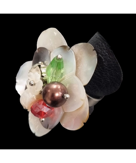 Bague Nacre Fleur Acier Taille 54+
