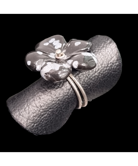 Bague Obsidienne neige Fleur Laiton