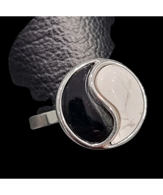 Bague Onyx noir & Howlite Yin Yang Métal rhodié Taille 55