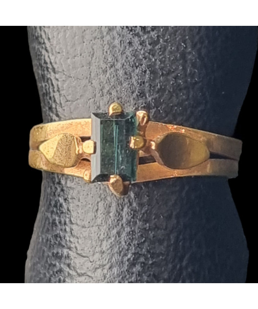 Bague tourmaline verte plaqué or Taille 56