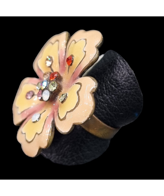 Bague Bakélite & Zirconium Fantaisie Fleur Taille 54+