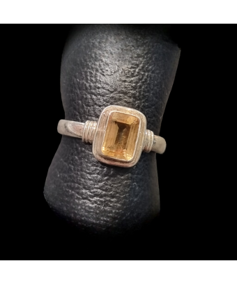 Bague Citrine naturelle...