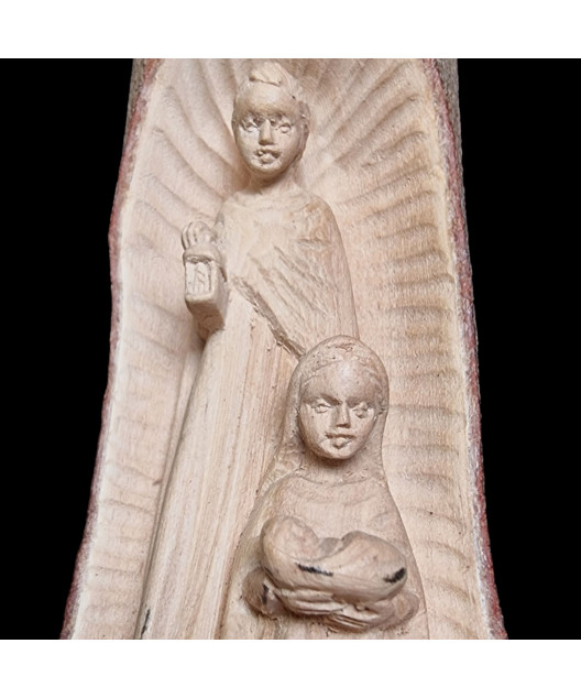 Statue en Bois de néflier de Madagascar Sainte Famille