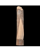 Statue en Bois de néflier de Madagascar Vierge à l'enfant "Tendresse"