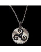 Pendentif Triskel Nacre Argent 925