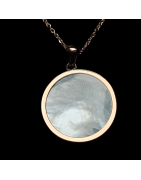 Pendentif Nacre Arbre de vie Plaqué or
