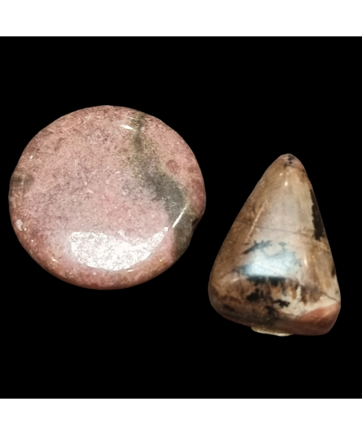 Pierre roulée percée  Rhodonite