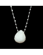 Pendentif Pierre de lune et Chaîne perles d'émail Acier