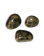 Pierre roulée Epidote