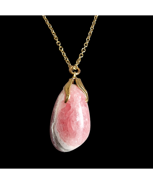 Pendentif Rhodonite sur chaîne dorée