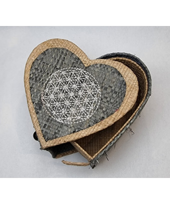 Boîte de rangement & rechargement Fleur de vie cœur grise pm pour pierres et bracelets