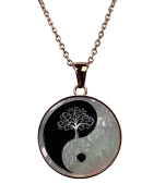 Pendentif Nacre Yin Yang motif Arbre de vie et chaîne acier rosé