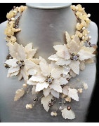 Collier Nacre & Calcite Fleur & perles structure acier