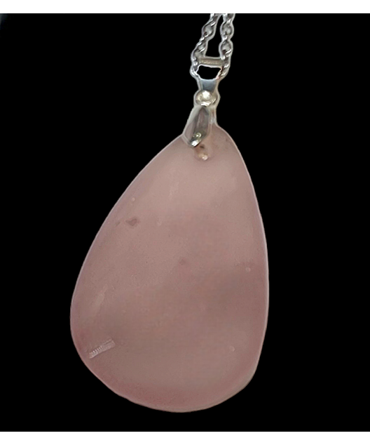 Pendentif Quartz rose avec bélière sur chaine