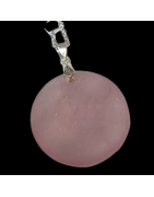 Pendentif Quartz rose rond avec bélière sur chaine