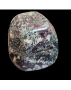 Pierre de collection Eudialyte