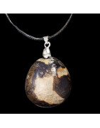 Pendentif Pyrite de fer sur cordon