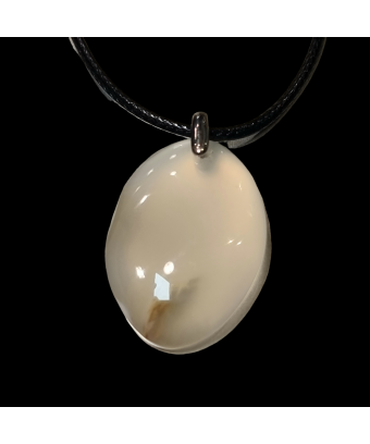Pendentif Agate blanche étoilée ovale sur cordon