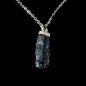 Pendentif Epidote verte sur chaîne